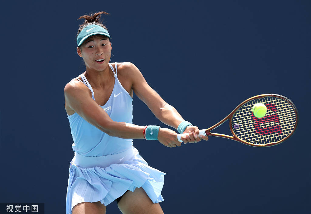 爱游戏-中国队鏖战德国队，辛杜高光表现